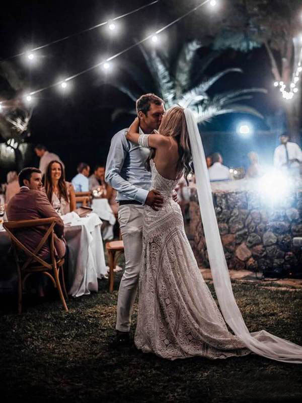 Ivory Lace Sheath Sweetheart Neck Boho Beach Wedding Dress N1403