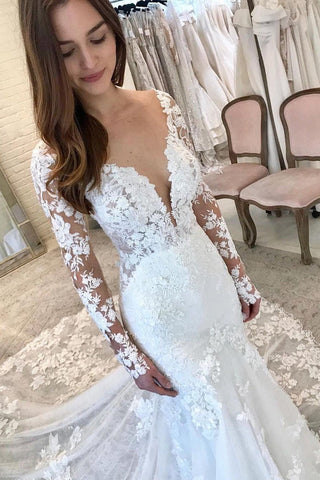 Elegant Mermaid Long Sleeve Lace Wedding Dress with Appliques N116