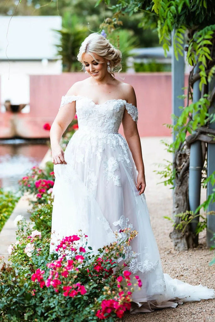 Ivory Sweetheart Tulle A Line Off Shoulder With Floral Patterns Beach Wedding Dresses OK1788