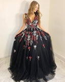 Charming V-Neck Black Floral Appliques Beading Sleeveless Long Prom Dresses OKI40