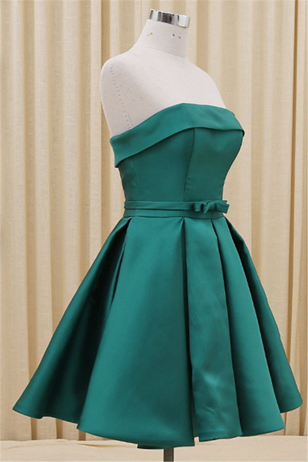 Elegant Green Strapless Handmade Short Homecoming Cocktail Dress K204