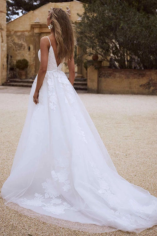 Bohemian Wedding Dress Beach With Lace Appliques Spaghetti Strap Wedding Gowns OKW93